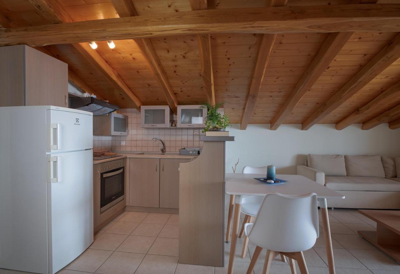 Pantheon Attic Apartment Alonnisos Town Luaran gambar